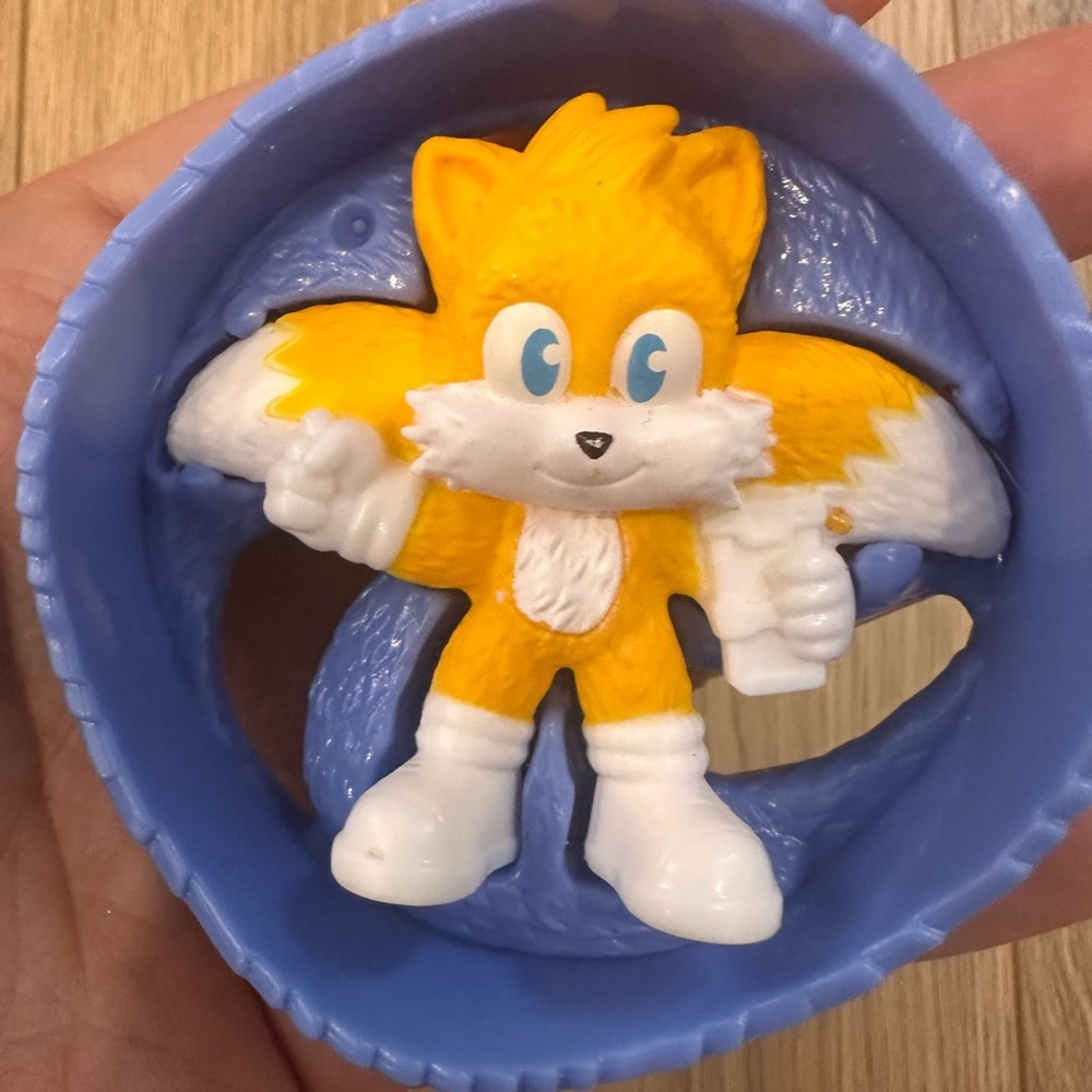 Sonic the Hedgehog McDonald's Happy Meal toys set of 3 - Picture 4 of 5